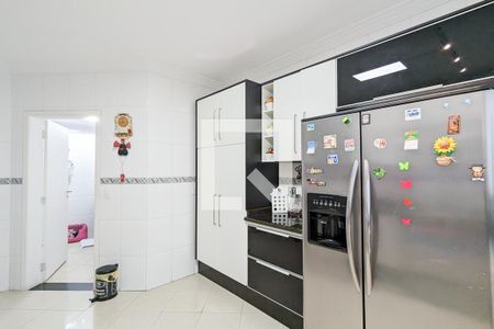 Casa à venda com 330m², 3 quartos e 6 vagasCozinha