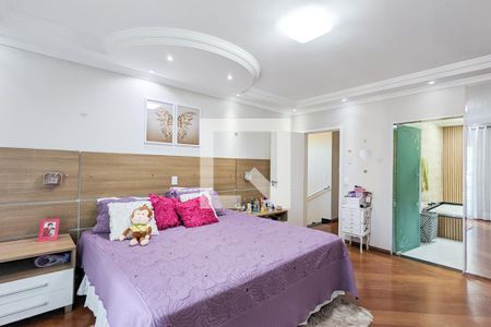 Casa à venda com 330m², 3 quartos e 6 vagasQuarto da suíte 3