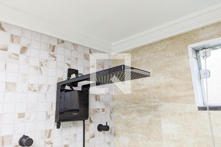 Casa à venda com 330m², 3 quartos e 6 vagasBanheiro da suíte 3