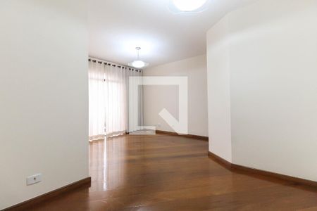 Apartamento à venda com 75m², 2 quartos e 2 vagasSala