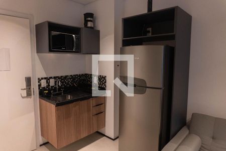 Sala/Cozinha de apartamento para alugar com 1 quarto, 32m² em Bela Vista, São Paulo