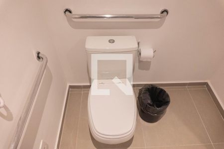 Apartamento para alugar com 32m², 1 quarto e sem vaga Apartamento para alugar com 32m², 1 quarto e sem vagaBanheiro