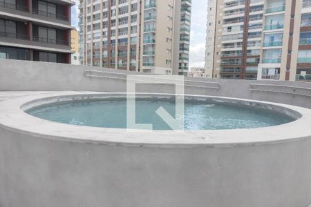 Apartamento para alugar com 32m², 1 quarto e sem vaga Apartamento para alugar com 32m², 1 quarto e sem vagaÁrea comum - Piscina