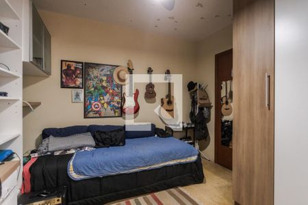 Quarto 1 de apartamento à venda com 3 quartos, 120m² em São João, Porto Alegre