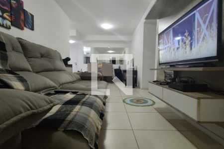 Sala  de apartamento para alugar com 2 quartos, 60m² em Jacarepaguá, Rio de Janeiro
