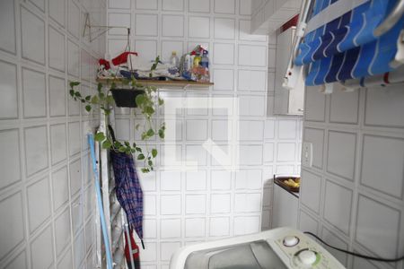 Apartamento para alugar com 75m², 2 quartos e 1 vagaÁrea de Serviço