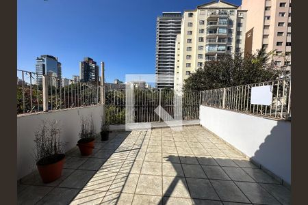 Varanda de casa à venda com 3 quartos, 117m² em Pompeia, São Paulo
