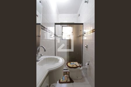 Casa para alugar com 360m², 5 quartos e 4 vagasBanheiro