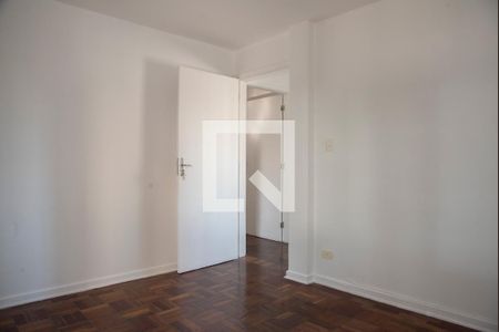Quarto 1 de apartamento para alugar com 2 quartos, 70m² em Parque Imperial, São Paulo