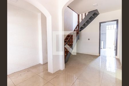 Sala de entrada de casa à venda com 3 quartos, 270m² em Mooca, São Paulo