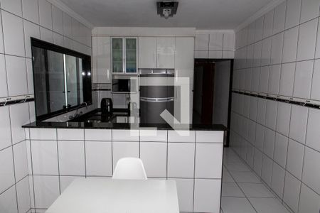 Casa à venda com 253m², 4 quartos e 2 vagasCozinha