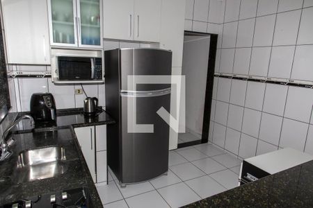 Casa à venda com 253m², 4 quartos e 2 vagasCozinha