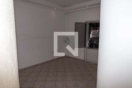 Casa à venda com 253m², 4 quartos e 2 vagasSuíte 2