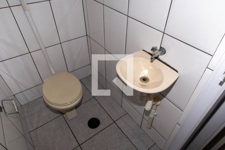 Casa à venda com 253m², 4 quartos e 2 vagasBanheiro de serviço