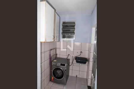 Casa à venda com 253m², 4 quartos e 2 vagasÁrea de Serviço 1