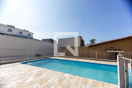 Apartamento à venda com 72m², 2 quartos e 2 vagasÁrea comum - Piscina