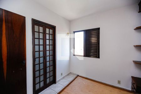 Apartamento à venda com 72m², 2 quartos e 2 vagasQuarto 2