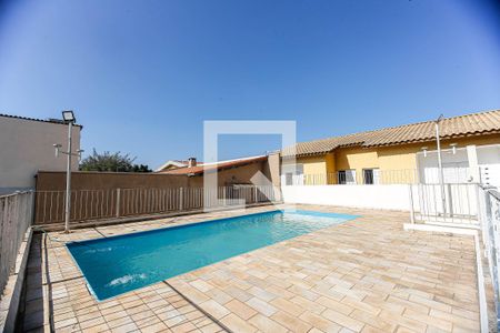 Apartamento à venda com 72m², 2 quartos e 2 vagasÁrea comum - Piscina