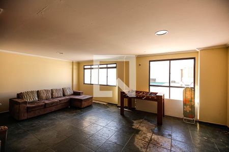 Apartamento à venda com 72m², 2 quartos e 2 vagasHall social