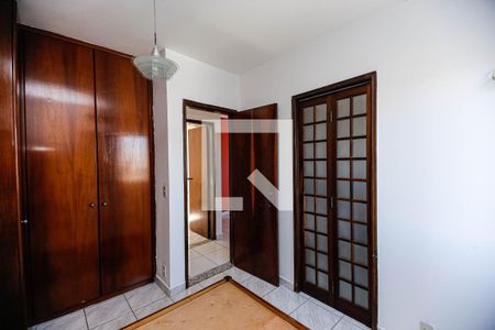 Apartamento à venda com 72m², 2 quartos e 2 vagasQuarto 2