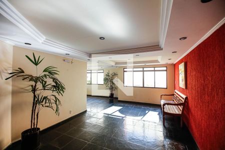 Apartamento à venda com 72m², 2 quartos e 2 vagasHall social