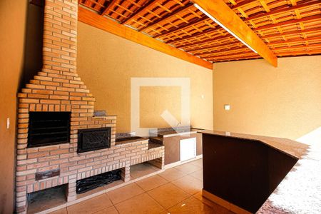 Apartamento à venda com 72m², 2 quartos e 2 vagasÁrea comum - Churrasqueira