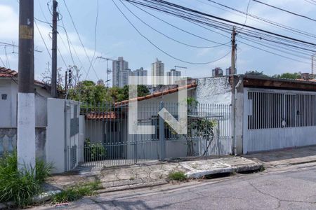 Casa para alugar com 100m², 3 quartos e 1 vagaFachada