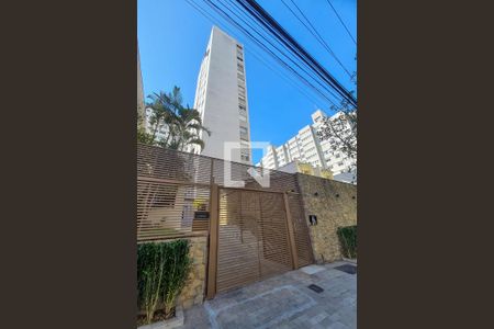 Apartamento à venda com 120m², 3 quartos e 1 vagaFachada