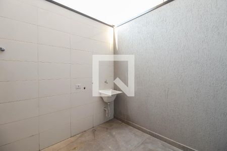 Apartamento para alugar com 42m², 2 quartos e sem vagaQuintal/Área de Serviço