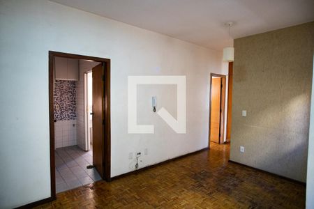 Sala de apartamento para alugar com 3 quartos, 91m² em Salgado Filho, Belo Horizonte