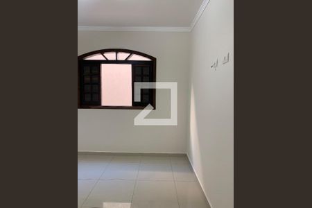 Quarto 1 de casa de condomínio à venda com 3 quartos, 180m² em Vila Planalto, Guarulhos