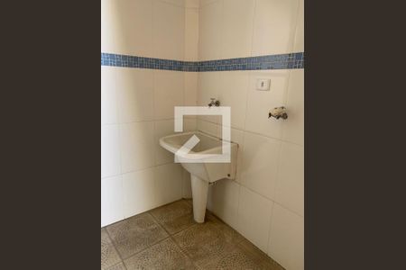 Casa de condomínio à venda com 180m², 3 quartos e 4 vagasLavanderia