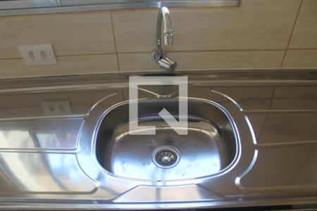 Casa para alugar com 47m², 2 quartos e 1 vagaCozinha 