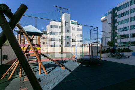 Apartamento para alugar com 85m², 3 quartos e 3 vagas Apartamento para alugar com 85m², 3 quartos e 3 vagasÁrea Comum - Playground