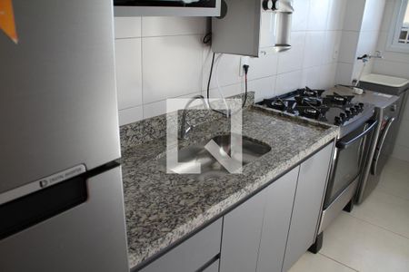 Cozinha de apartamento para alugar com 2 quartos, 62m² em Vila Rosa, Goiânia
