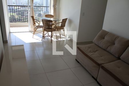 sala de apartamento para alugar com 2 quartos, 62m² em Vila Rosa, Goiânia