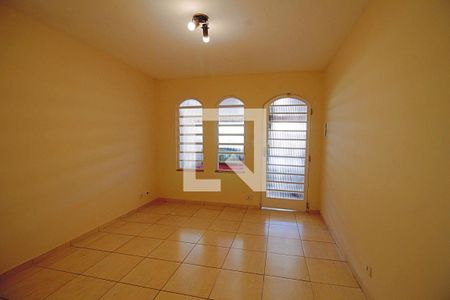 Sala  de casa à venda com 2 quartos, 165m² em Jardim Kuabara, Taboão da Serra