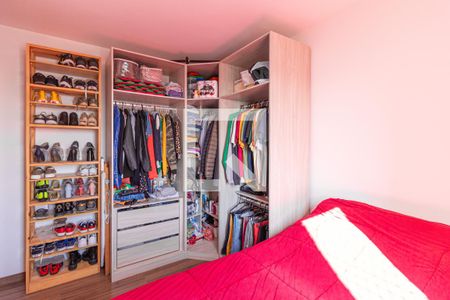 Quarto 1 de apartamento à venda com 2 quartos, 50m² em Quitaúna, Osasco