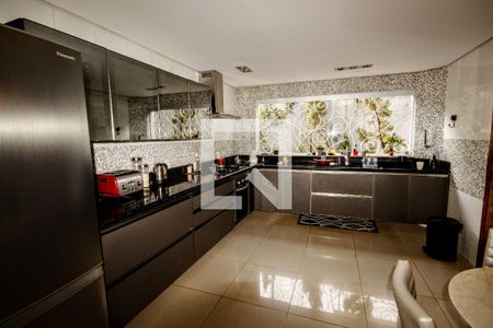 Casa para alugar com 420m², 4 quartos e 3 vagasCozinha