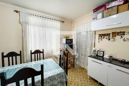 Apartamento à venda com 200m², 4 quartos e 3 vagas Apartamento à venda com 200m², 4 quartos e 3 vagasCozinha