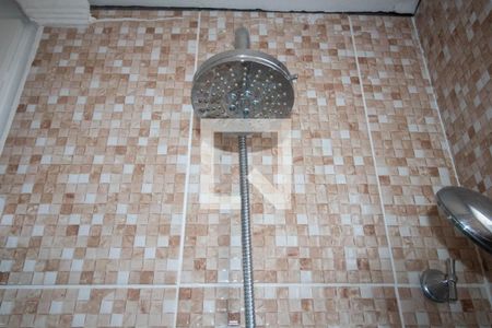 Apartamento para alugar com 60m², 2 quartos e sem vagaChuveiro