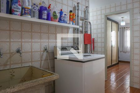 Casa à venda com 170m², 4 quartos e 1 vaga Casa à venda com 170m², 4 quartos e 1 vagaÁrea de Serviço
