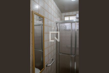 Casa à venda com 170m², 4 quartos e 1 vaga Casa à venda com 170m², 4 quartos e 1 vagaBanheiro