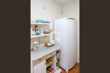 Casa à venda com 170m², 4 quartos e 1 vaga Casa à venda com 170m², 4 quartos e 1 vagaCozinha 2