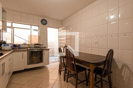 Casa para alugar com 148m², 3 quartos e 1 vagaCozinha 