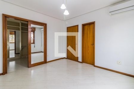 Dormitório de apartamento à venda com 3 quartos, 176m² em Jardim Lindóia, Porto Alegre