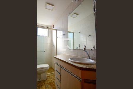 Apartamento para alugar com 100m², 3 quartos e 2 vagas Apartamento para alugar com 100m², 3 quartos e 2 vagasBanheiro