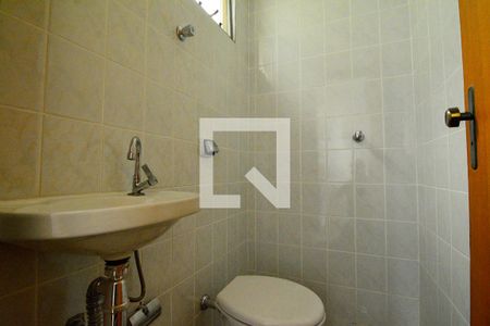 Apartamento para alugar com 100m², 3 quartos e 2 vagas Apartamento para alugar com 100m², 3 quartos e 2 vagasBanheiro de serviço