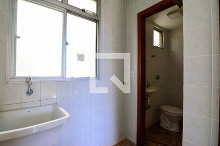 Apartamento para alugar com 100m², 3 quartos e 2 vagas Apartamento para alugar com 100m², 3 quartos e 2 vagasÁrea de Serviço