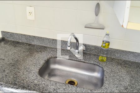 Apartamento para alugar com 76m², 2 quartos e 1 vaga Apartamento para alugar com 76m², 2 quartos e 1 vagaCozinha - Torneira